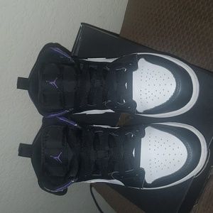 Jordan 1 Mid (kids)